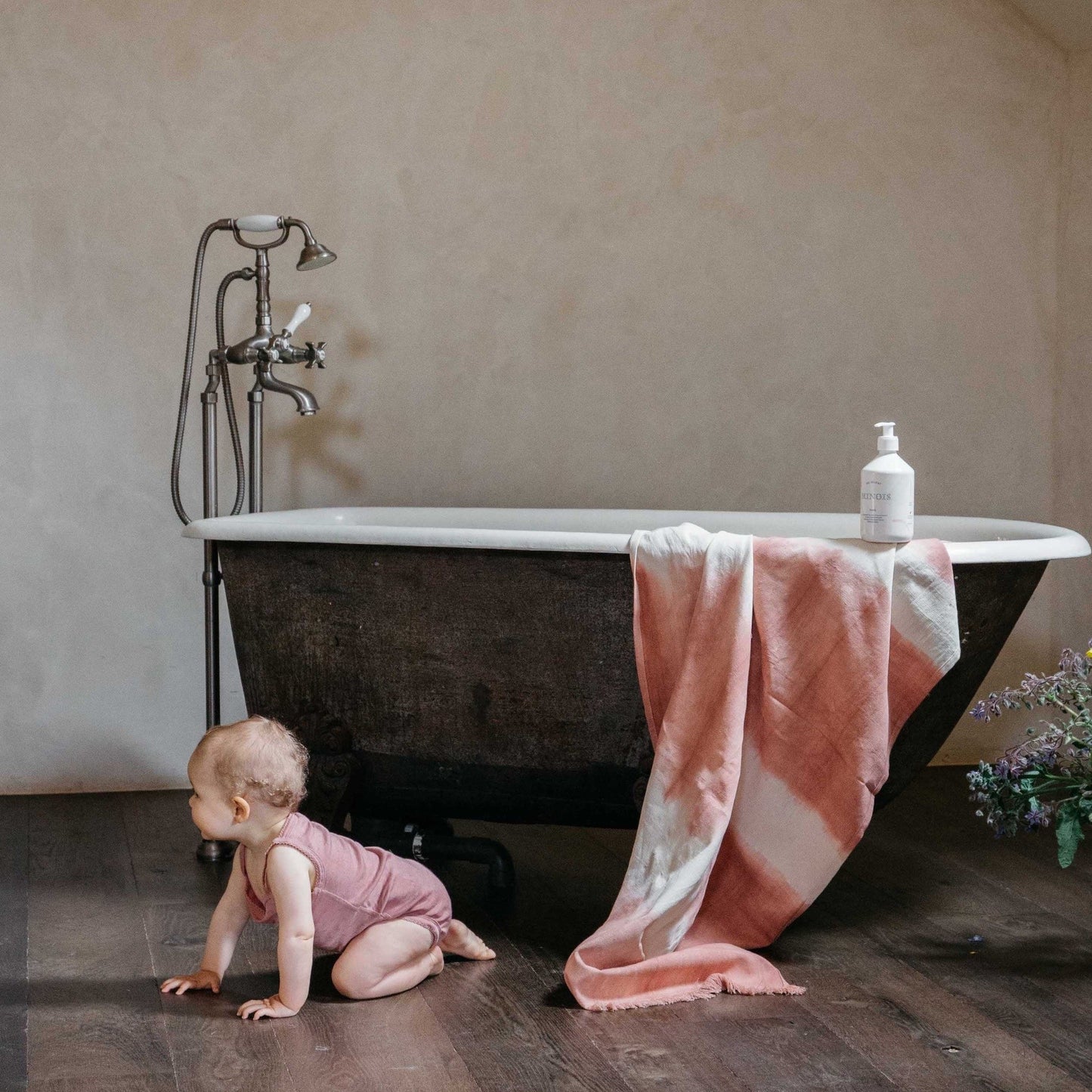 Gel tắm dịu nhẹ 